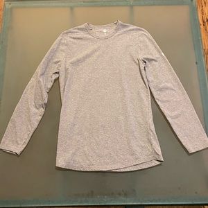 Under Armor Long Sleeve T-shirt